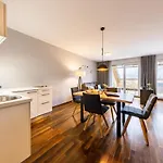 Der Sonnberg Alpinlodges - Mit Seeblick, Privater Sauna Und Self Check-in Apartment Zell am See