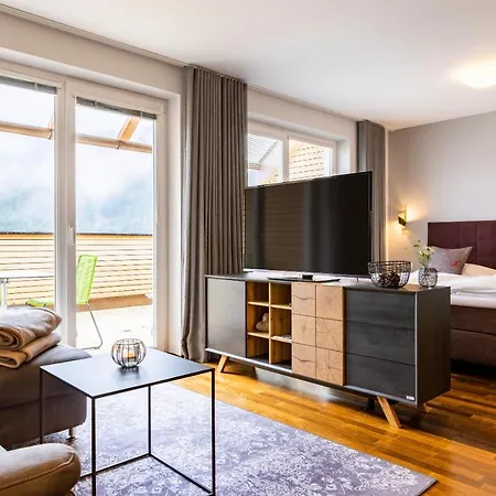 아파트 Der Sonnberg Alpinlodges - Mit Seeblick, Privater Sauna Und Self Check-in *