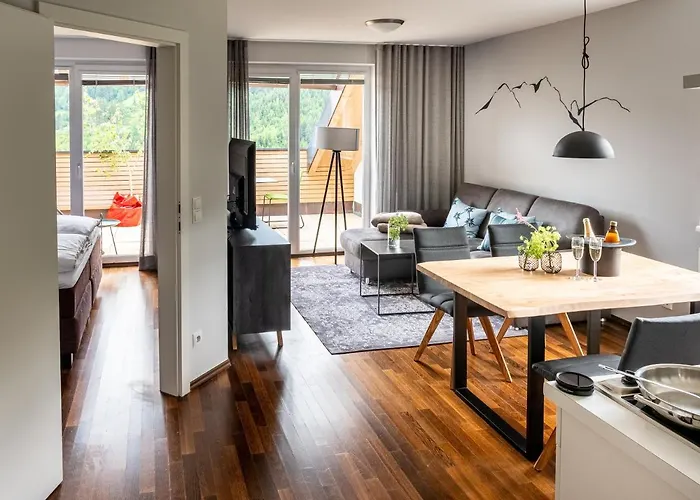 Appartement Der Sonnberg Alpinlodges - Mit Seeblick, Privater Sauna Und Self Check-in