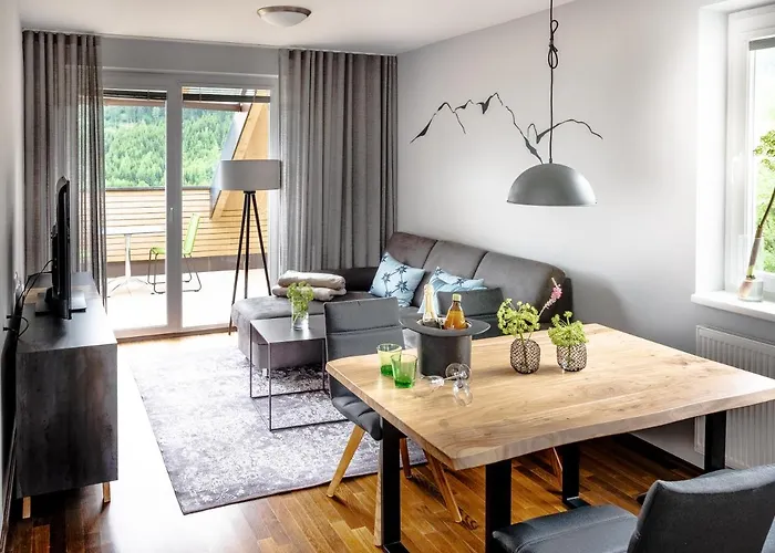 Der Sonnberg Alpinlodges - Mit Seeblick, Privater Sauna Und Self Check-in *