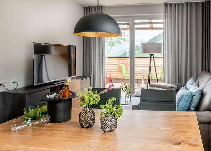 Lejlighed Der Sonnberg Alpinlodges - Mit Seeblick, Privater Sauna Und Self Check-in *