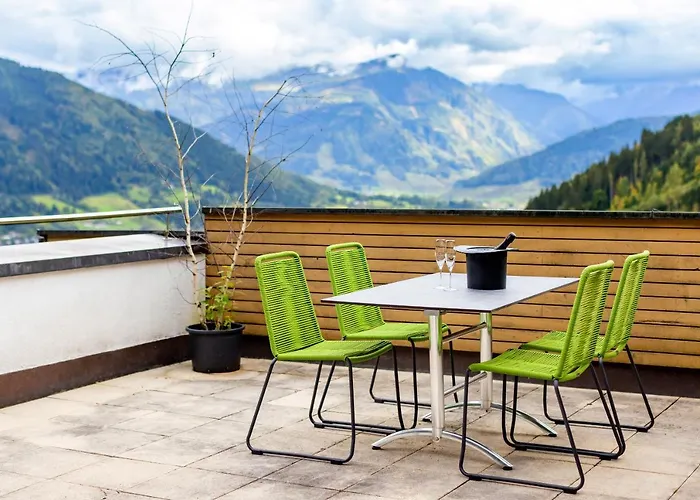 Der Sonnberg Alpinlodges - Mit Seeblick, Privater Sauna Und Self Check-in *