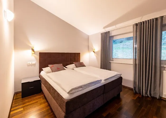 Der Sonnberg Alpinlodges - Mit Seeblick, Privater Sauna Und Self Check-in Lejlighed Zell am See