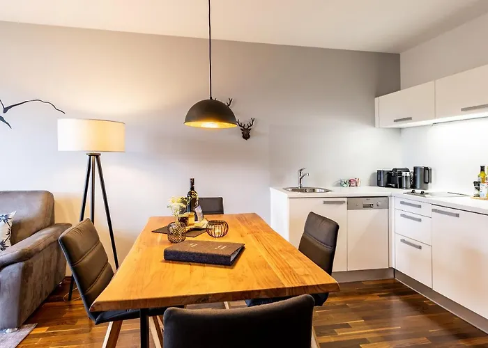 Der Sonnberg Alpinlodges - Mit Seeblick, Privater Sauna Und Self Check-in *