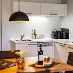 Der Sonnberg Alpinlodges - Mit Seeblick, Privater Sauna Und Self Check-in Apartamento Zell am See